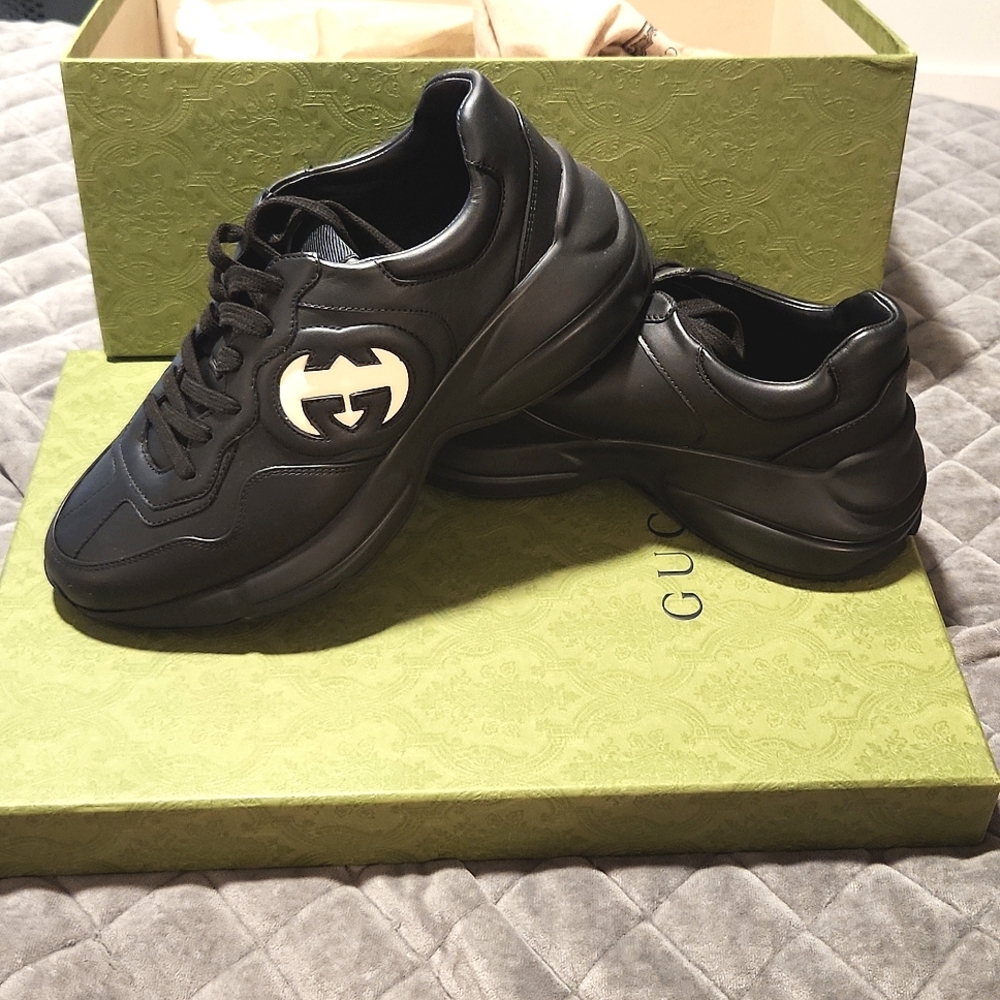 New GUCCI Rhyton Interlocking G Size 40